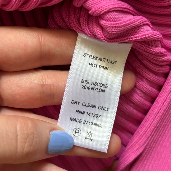ASTR the Label Estefania Sweater Womens Size Large Pink Ribbed Bright Wicked - Picture 6 of 6